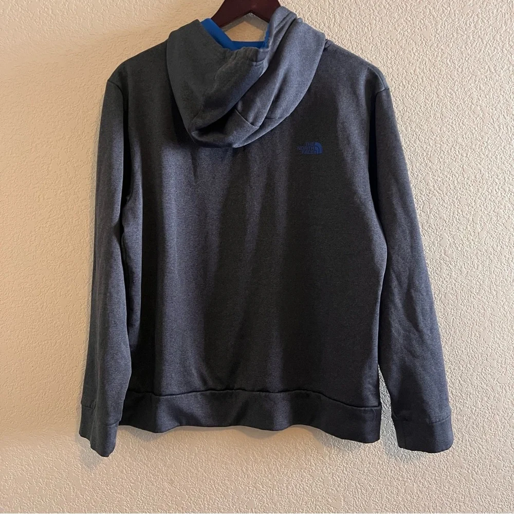 The North Face Pullover Hoodie Size Medium